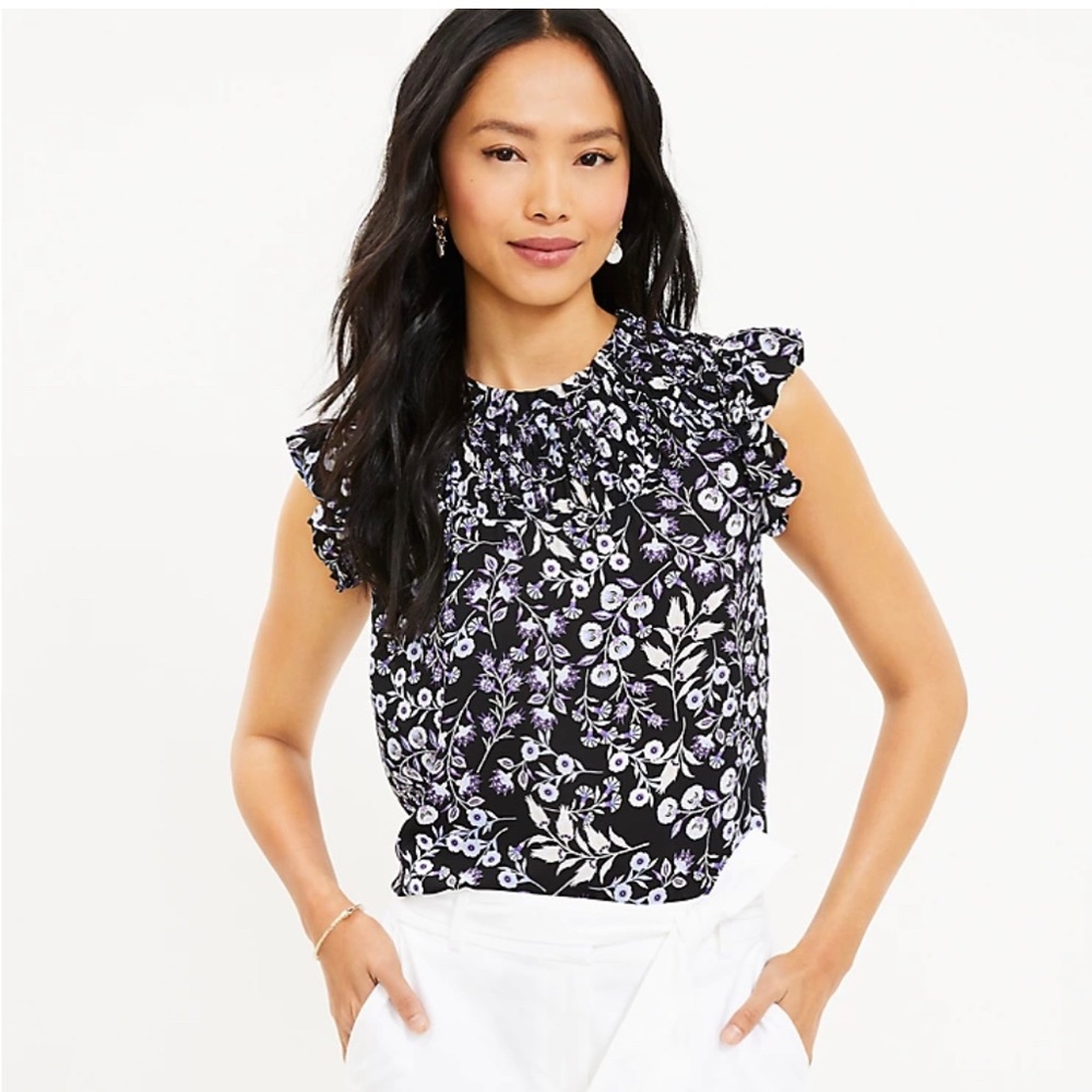 *NEW* Loft Top Floral Gathered Yoke Ruffle Shell Size M